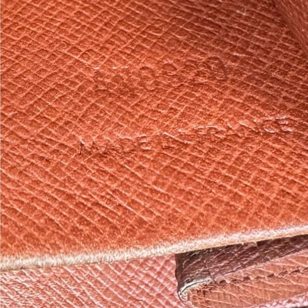 LOUIS VUITTON Vintage Monogram Elise Trifold Wallet - Picture 12 of 14